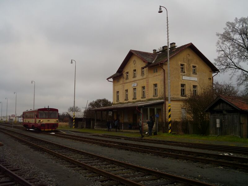 ملف:Kralovice station 810.JPG