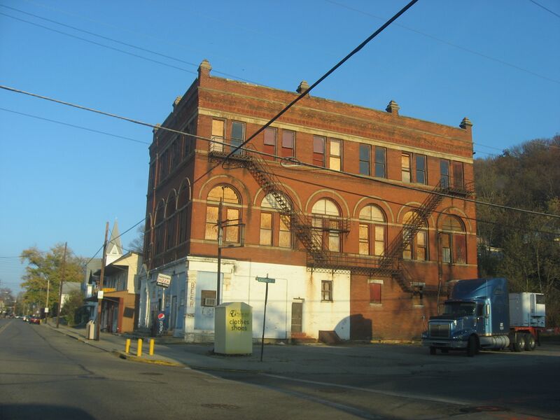 ملف:Building in downtown Addyston.jpg
