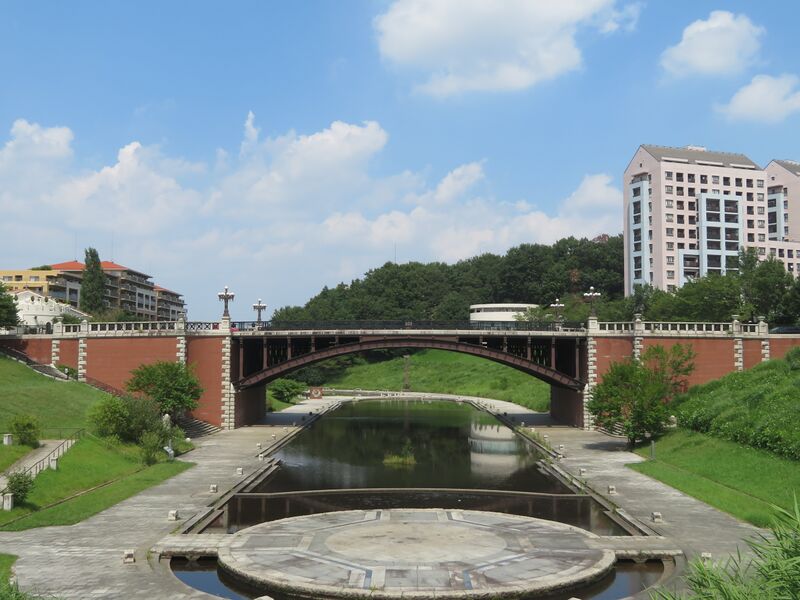 ملف:長池見附橋.jpg
