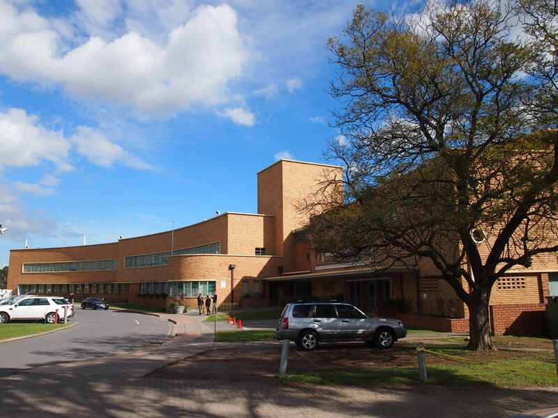 ملف:Adelaide High School.JPG