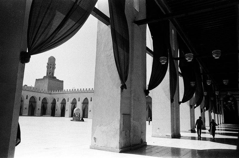 ملف:Al-Hakim Mosque, Cairo.JPG
