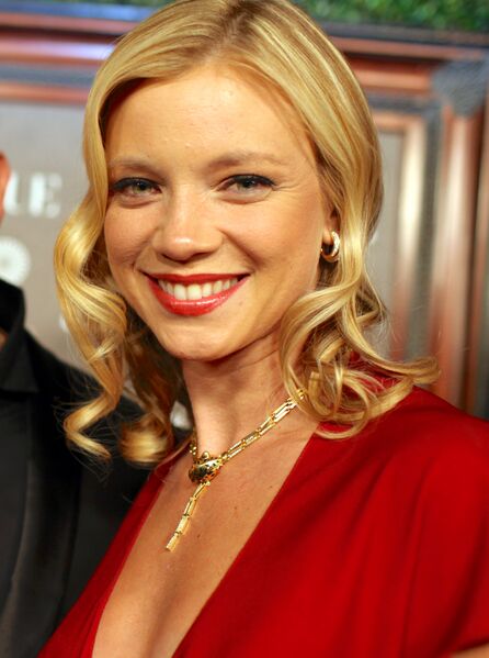 ملف:Amy Smart (2009).jpg