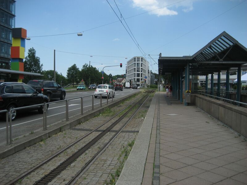 ملف:Zahnradbahn Stuttgart, Haltestelle Degerloch.JPG