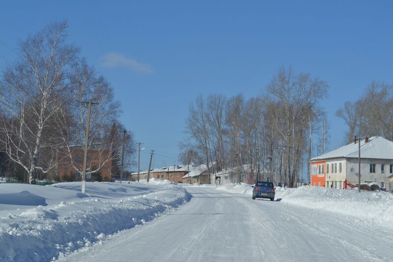 ملف:Улица Парковая с. Кальтовка.jpeg