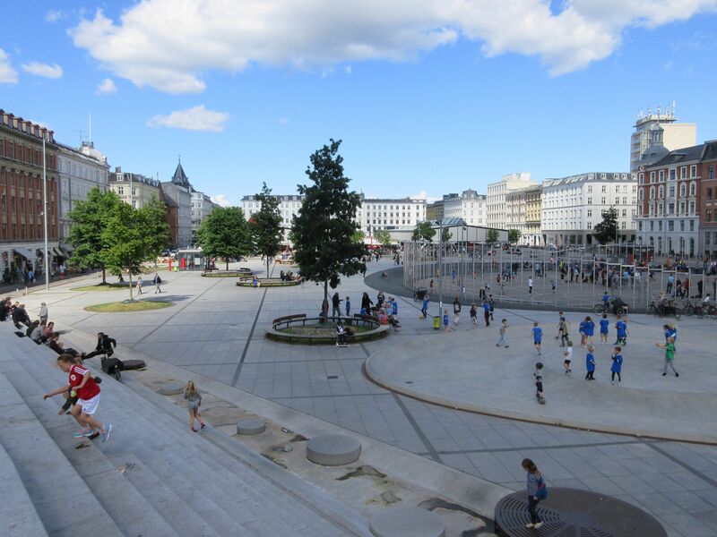 ملف:Israels Plads (Copenhagen).jpg