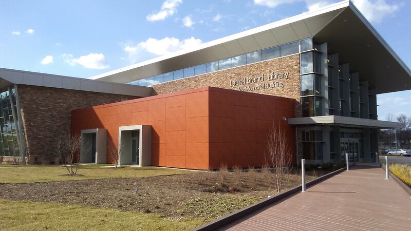 ملف:Laurel Public Library.jpg