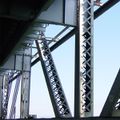 Lattice girder (laced strut or tie)