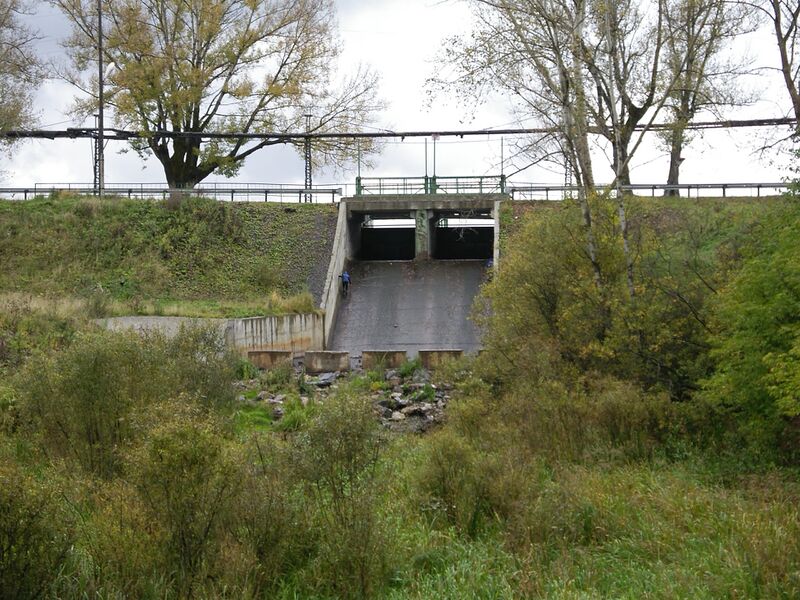 ملف:Ayba Dam, Zavodouspenskoe.JPG