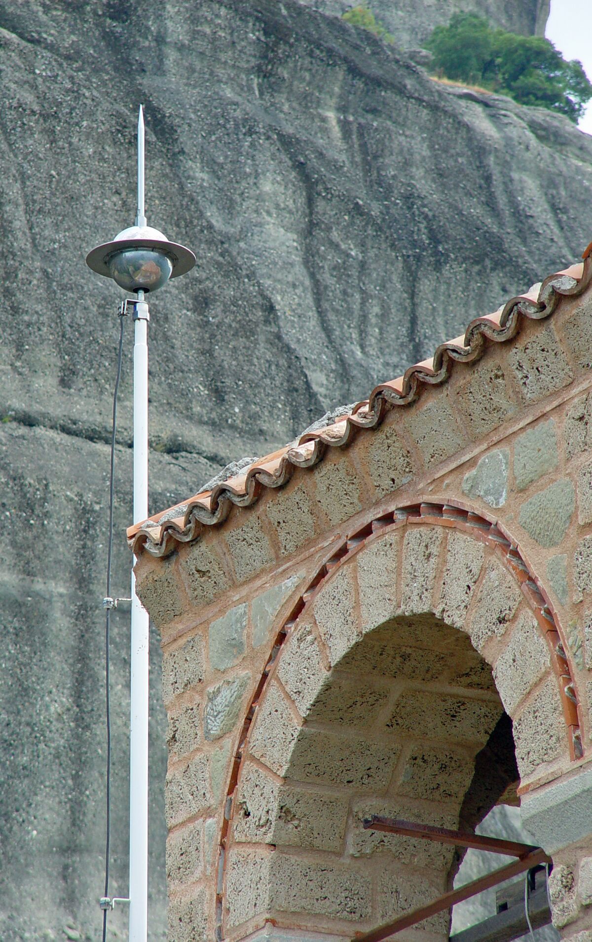 ملف:Lightning Rod Meteora.jpg - المعرفة