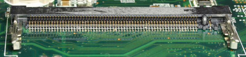 ملف:Mini PCI slot PNr°0344.jpg