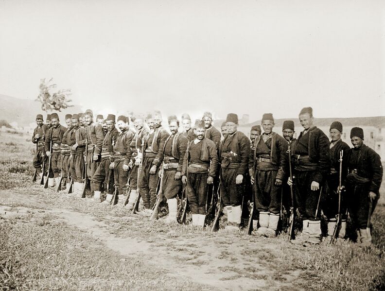 ملف:Ottoman redif soldiers.jpg