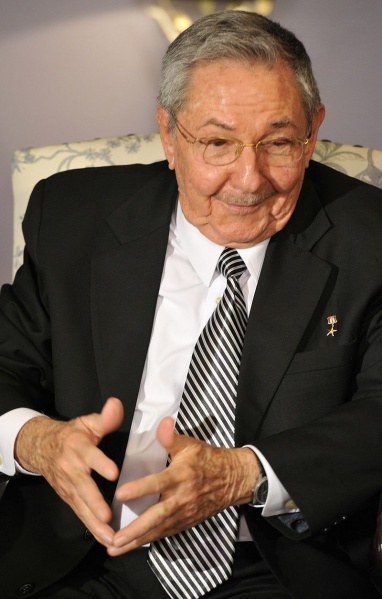 ملف:Raúl Castro, July 2012.jpeg