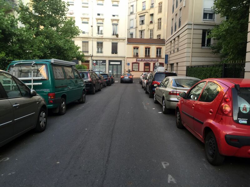 ملف:Rue Bonnefoi (Lyon).JPG