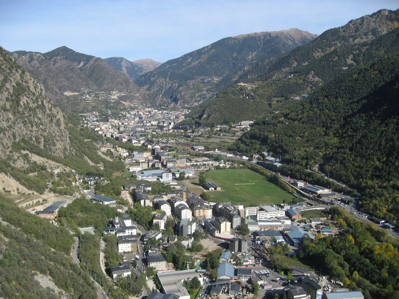 ملف:Santa Coloma Andorra.jpg
