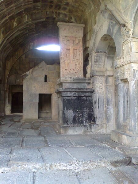 ملف:ՎԱՆԱԿԱՆ ՀԱՄԱԼԻՐ ՀԱՂՊԱՏ 04.jpg