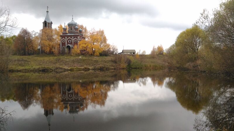 ملف:6 Церковь Троицы Живоначальной.jpg