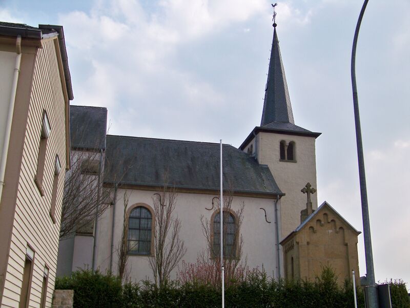 ملف:Alzingen Kirche.JPG