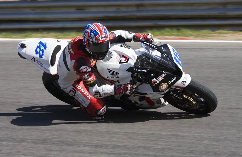 ملف:Craig Jones August 2008.jpg