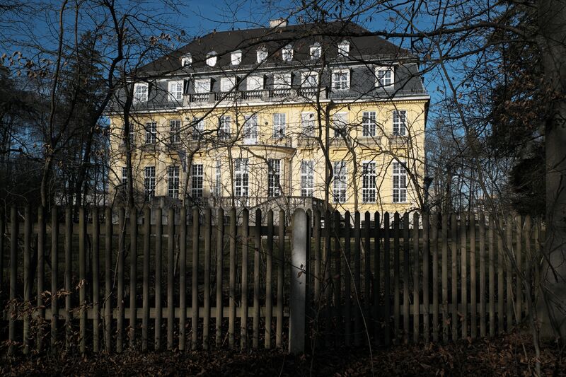 ملف:Höllriegelskreuth Villa Bellemaison 575.jpg