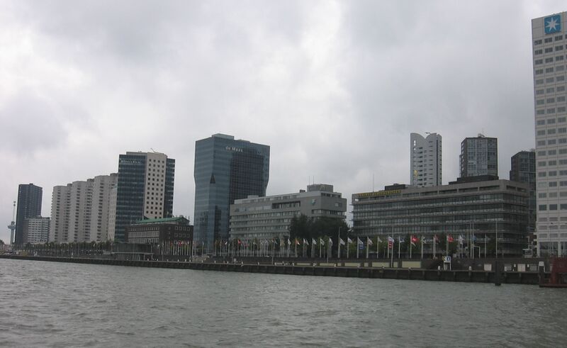 ملف:Maasboulevard (Rotterdam).jpg