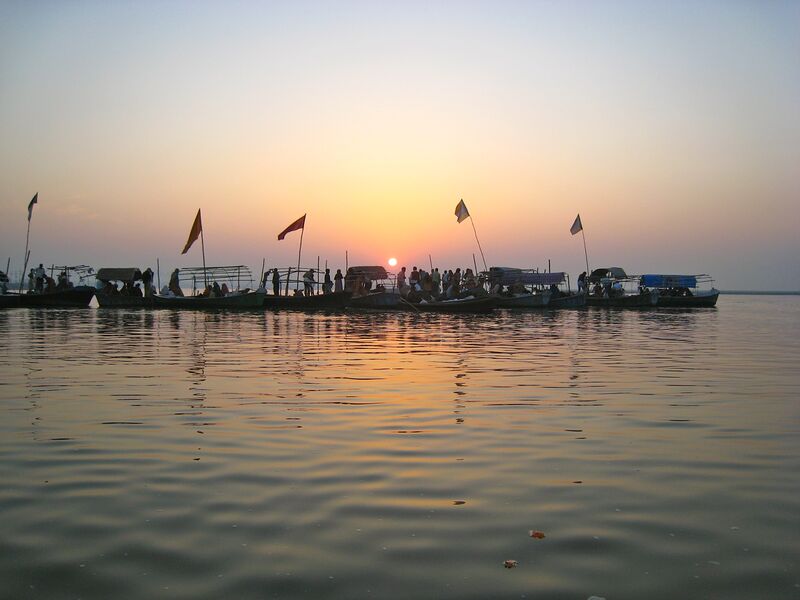 ملف:Triveni Sangam.JPG