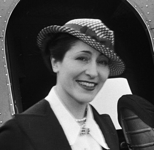 ملف:Baroness Elisabeth de Rothschild.jpg