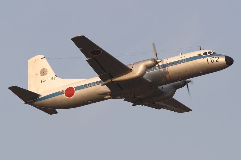 ملف:JASDF-NAMC YS-11P-52-1152-Fukuoka airport-20081212-160918.JPG