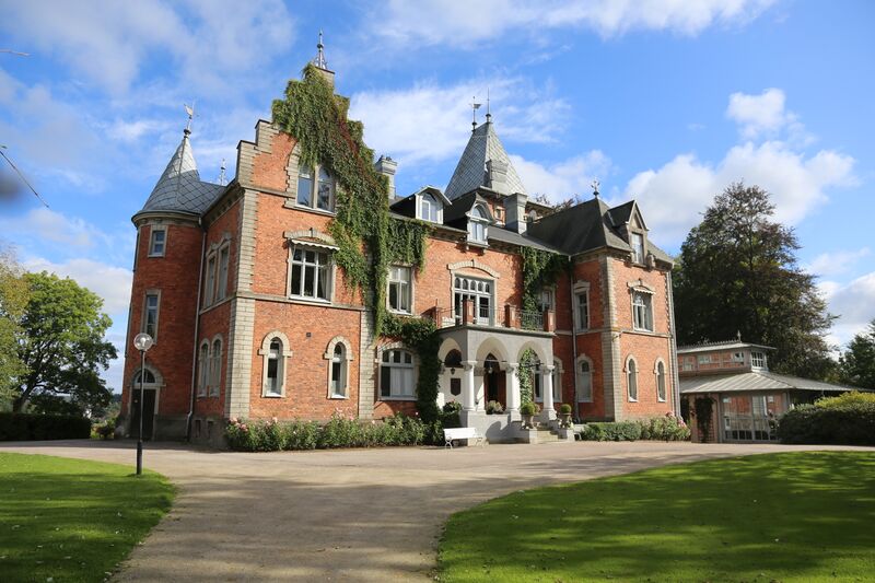 ملف:Thorskogs slott 01.JPG