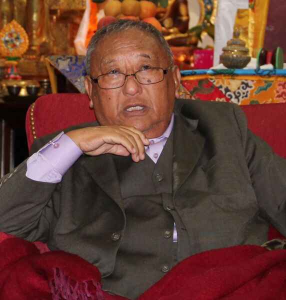 ملف:Gelek Rinpoche.jpg