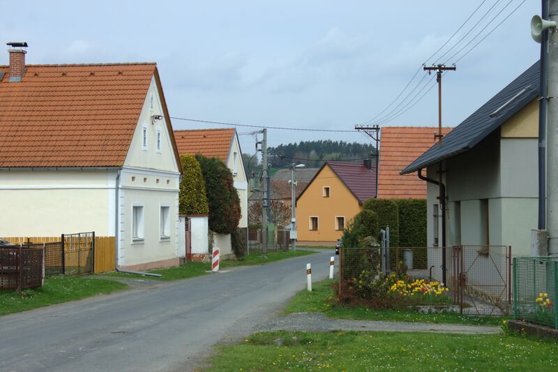 ملف:Hříchovice, domy II.jpg