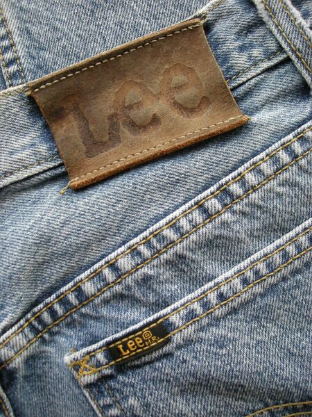 ملف:Lee jeans.jpg