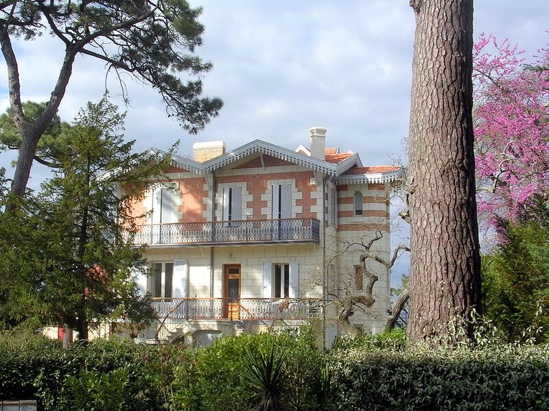 ملف:Villa Arcachon.JPG
