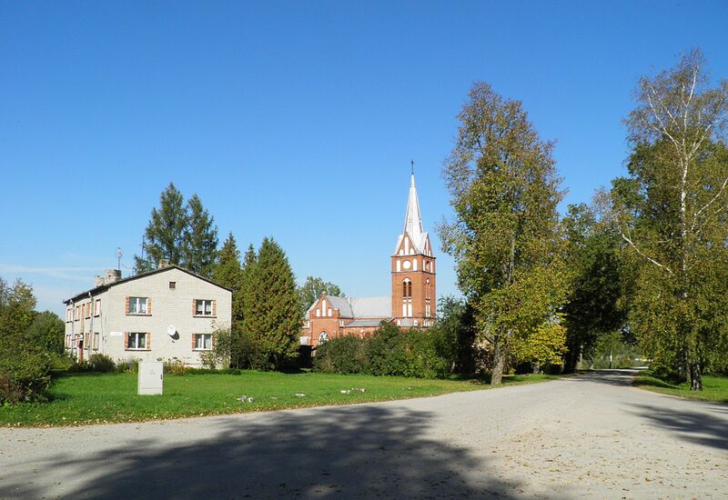 ملف:Dunavas baznīca (2).jpg