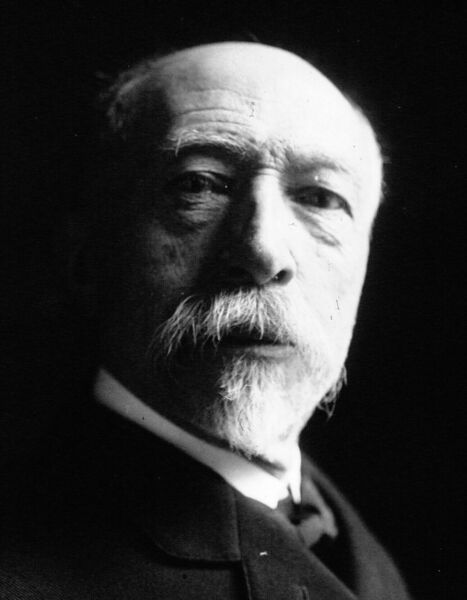 ملف:Jules Roche 1913.jpg