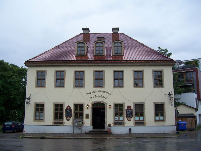 ملف:Schießhaus Dresden.JPG