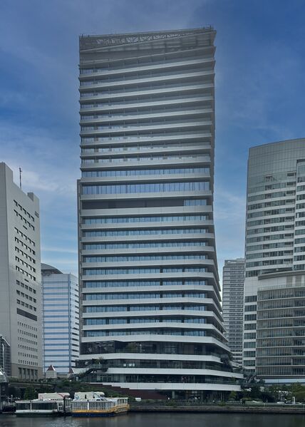 ملف:Waters Takeshiba.jpg