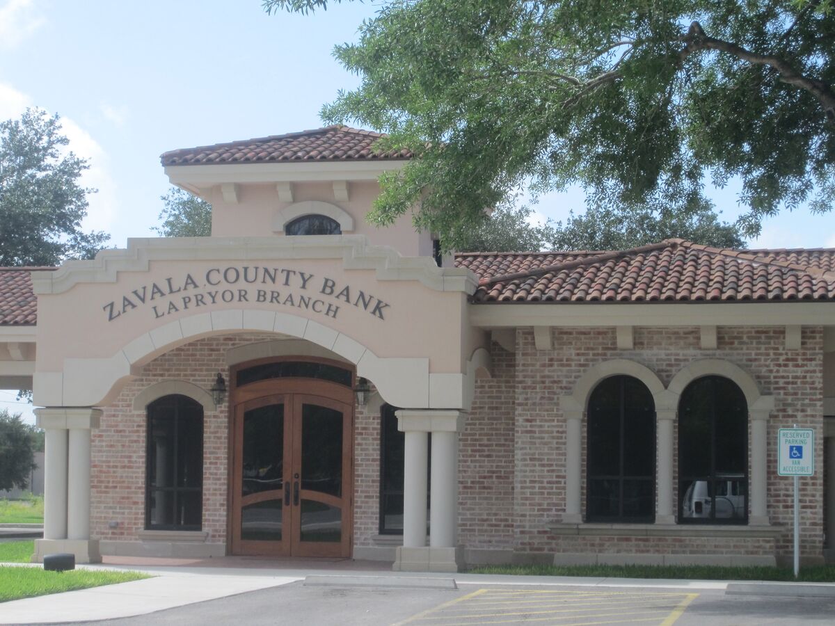 ملفZavala County Bank, LaPryor, TX IMG 4250.JPG المعرفة
