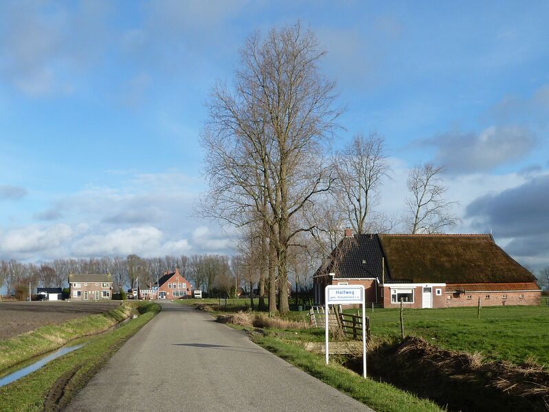 ملف:Halfweg - naambordje.jpg