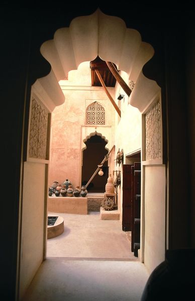 ملف:Jebreninterior.jpg