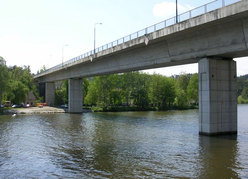 ملف:Most Vltavanů (01).jpg