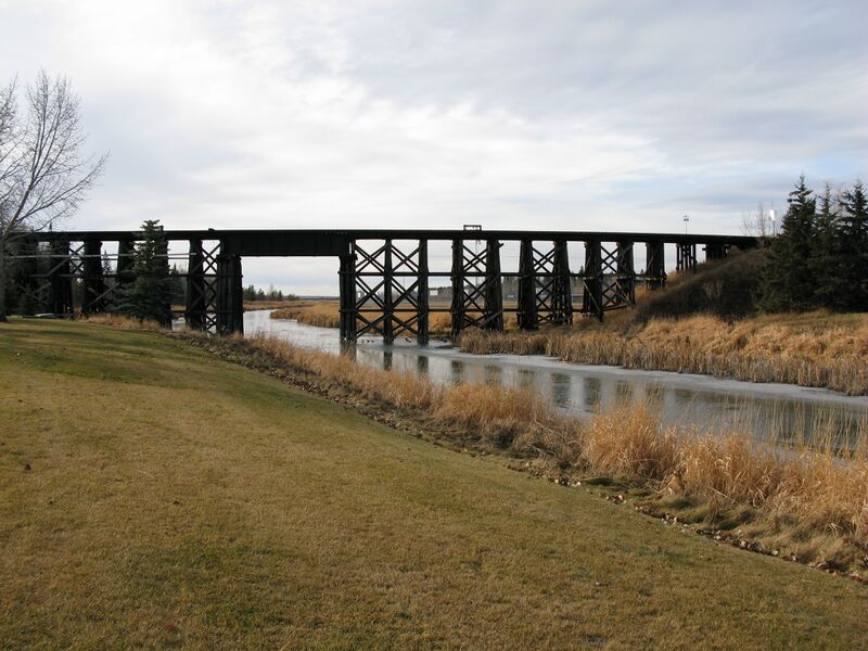 ملف:Sturgeonriverstalbert.jpg