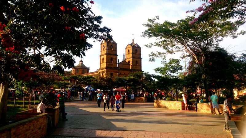 ملف:Zapatoca, parque.JPG