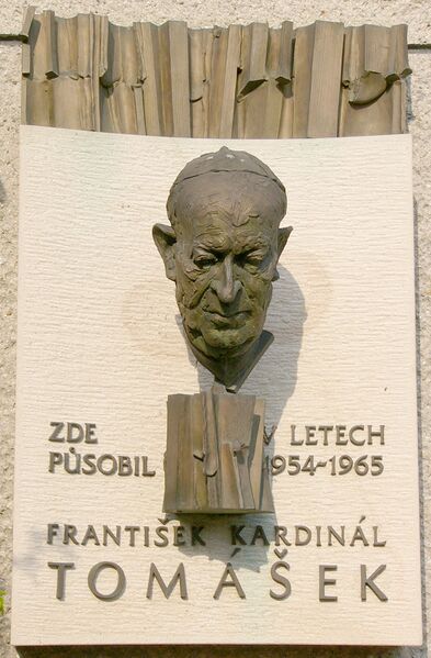 ملف:Frantisek Tomasek plaque.jpg