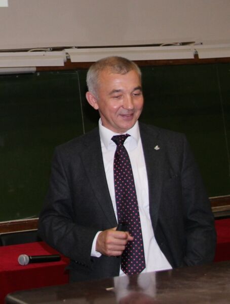 ملف:Marat Gilfanov.jpg