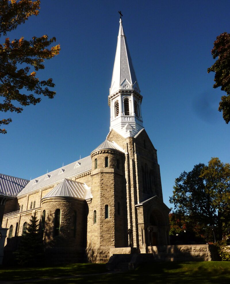 ملفMontréal, 04 oct. 2010. Église SteMadeleine d'Outremont..jpg المعرفة