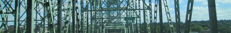 ملف:Vancouver WA banner Bridge.jpg