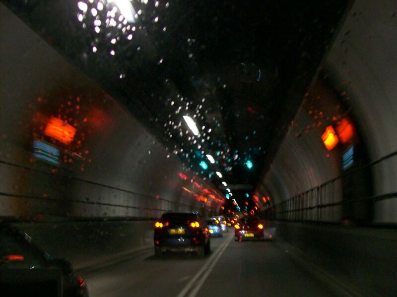ملف:Inside the Blackwall Tunnel.JPG