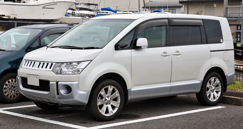 ملف:Mitsubishi Delica D5 003.JPG