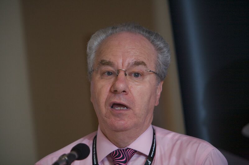 ملف:Peter Kellner, September 2009.jpg