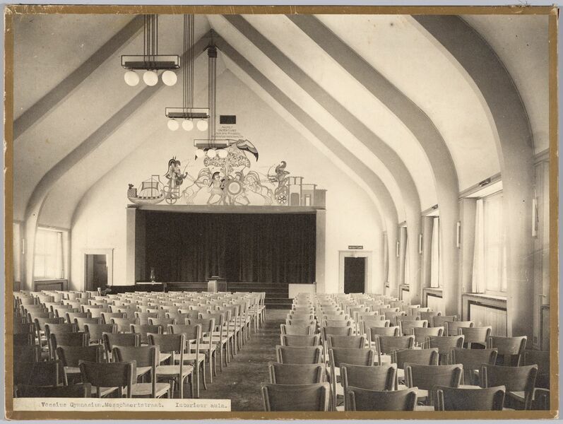 ملف:Vossius Gymnasium (7642705382).jpg